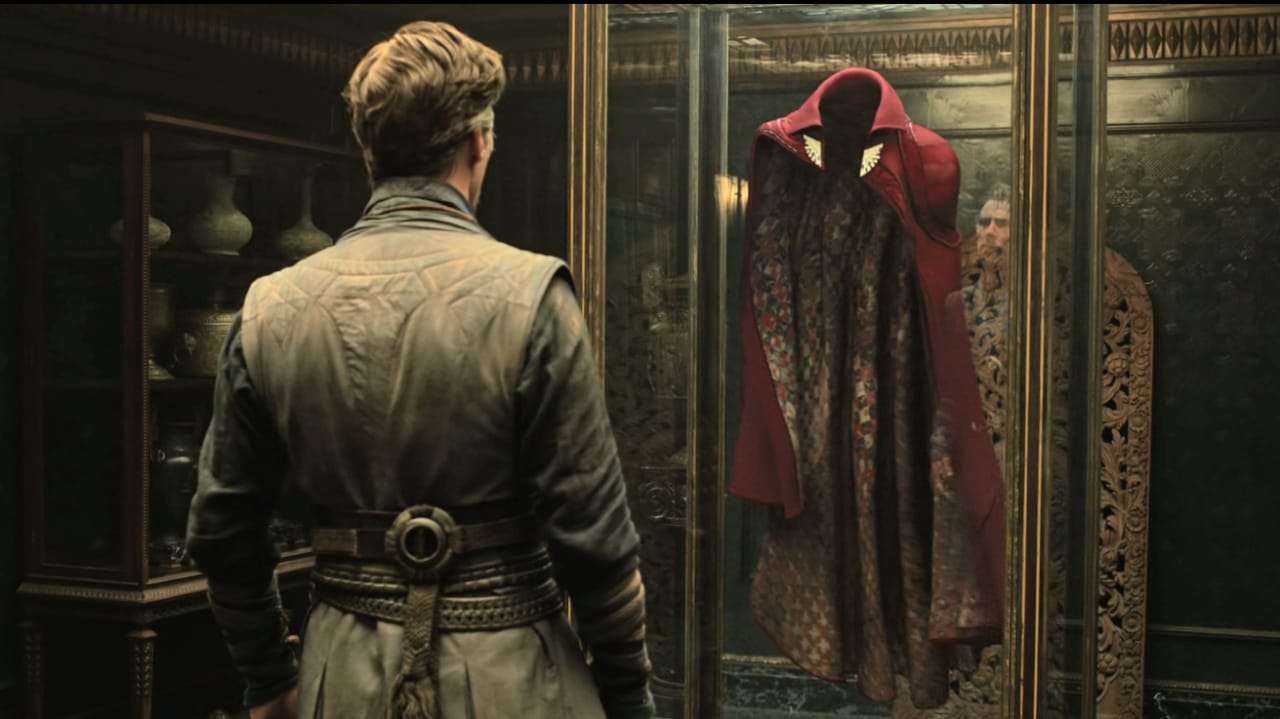 The cloak of levitation in Doctor Strange (2016)
